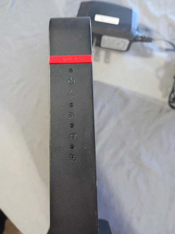 Buffalo Wireless Router WHP-300HP2 with Power Cord Tested and Working - Image 3 of 4