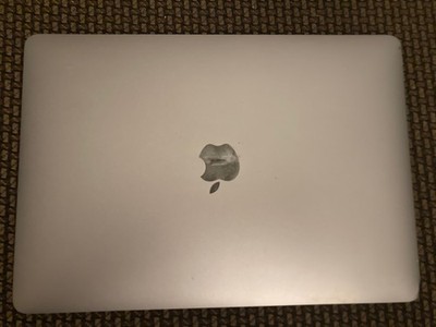 MacBook Pro13.3㌅2018 i7/16GB/256GB A1989 2018 Apple MacBook Pro 13.3