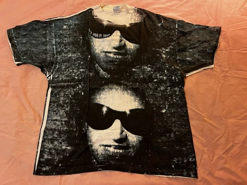 U2 All Over Bono Fly Zoo TV Tour Concert T Shir 1990s vintage concert t-shirt, vintage, size XXL, single stitch, B+ condition