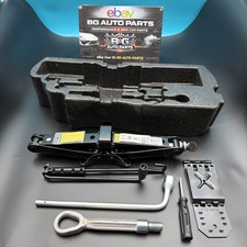 2022-2025 Bmw X1 Ix1 U11 Trunk Spare Tire Jack Tool Kit Emergency Set Oem 2022-2025 Bmw X1 Ix1 U11 Trunk Spare Tire Jack Tool Kit Emergency Set Oem