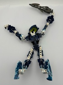 LEGO BIONICLE: Toa Inika Hahli (8728)- READ DESCRIPTION