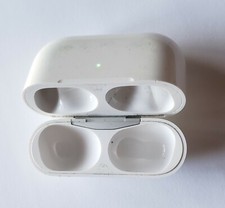 DEFECTIVE Apple AirPods Pro Wireless Magsafe CHARGING CASE 1st Gen with BAD LEFT