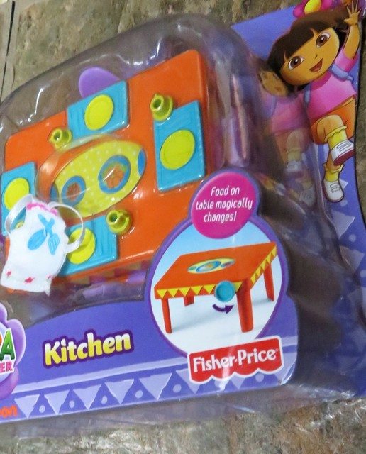 Dora The Explorer Window Surprises Doll House Kitchen Furniture NIB