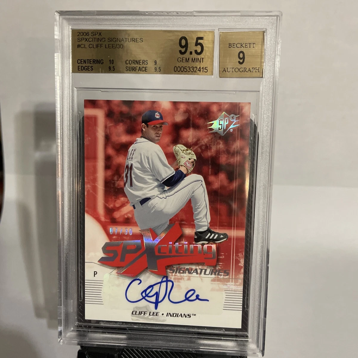 Cliff Lee Baseball Autographed Sports Trading Cards & Accessories