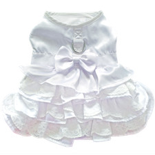 Doggie Design Dog Wedding Dress Bridal Gown with Veil   Lace  Tulle Harness NEW
