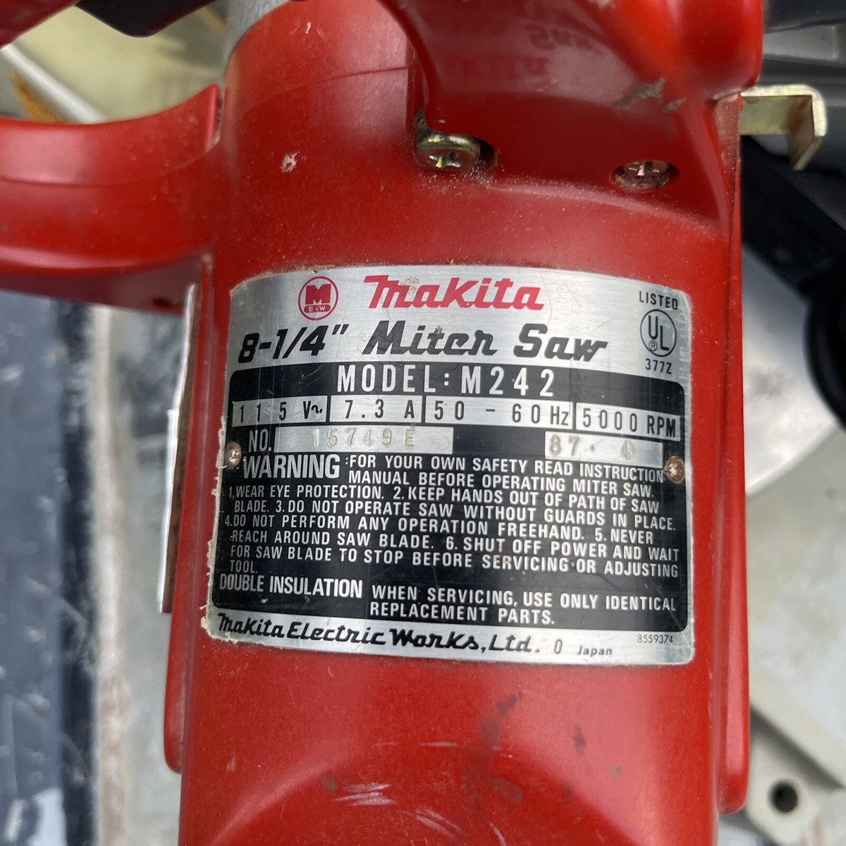 Makita M242 8-1/4