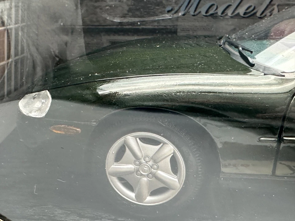 Jaguar XK8 1996 Signature Models escala 1:18, verde, excelente, en caja Foto 4 de 4