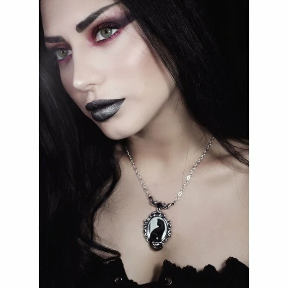 Felicity necklace on sale