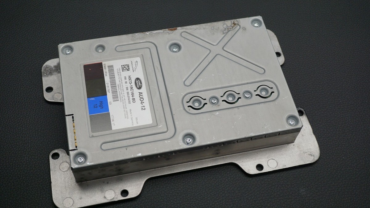 GENUINE JAGUAR LAND ROVER VELAR AUDIO SYSTEM AMPLIFIER HX73-19C164