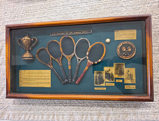 Framed Tennis Wall Plaque Display Green & Brown Home Wall Decor Plaque