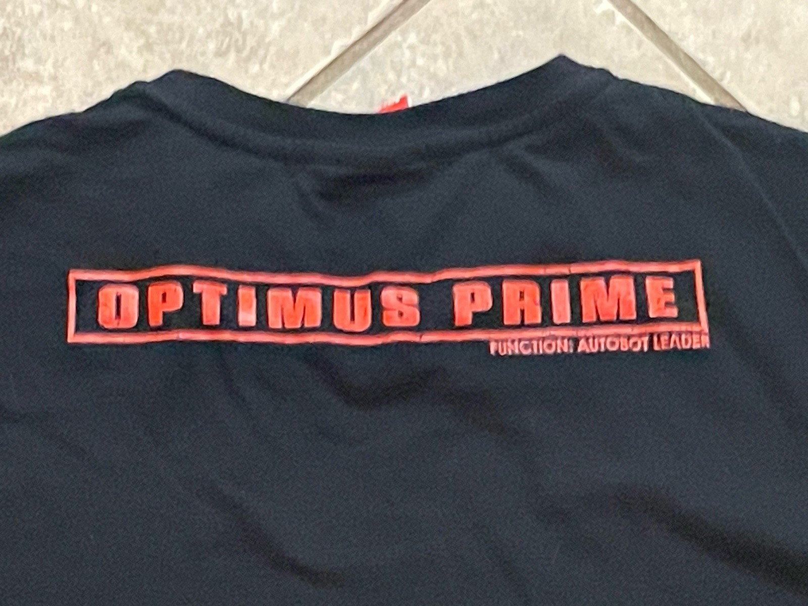 Transformers Cybertron Con 2016 Optimus Prime Tsh… - image 7