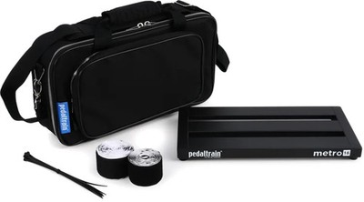 Pedaltrain Metro 16 16-inch x 8-inch Pedalboard with Soft Case