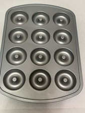 12-Cavity Nonstick Donut Pan
