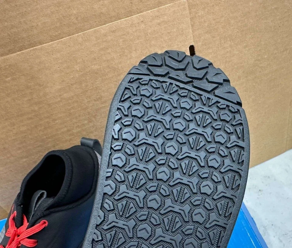 Zapatos de ciclismo de montaña Shimano GR7 para hombre/talla EU 44/US 9,5/negros con encaje rojo Foto 3 de 4