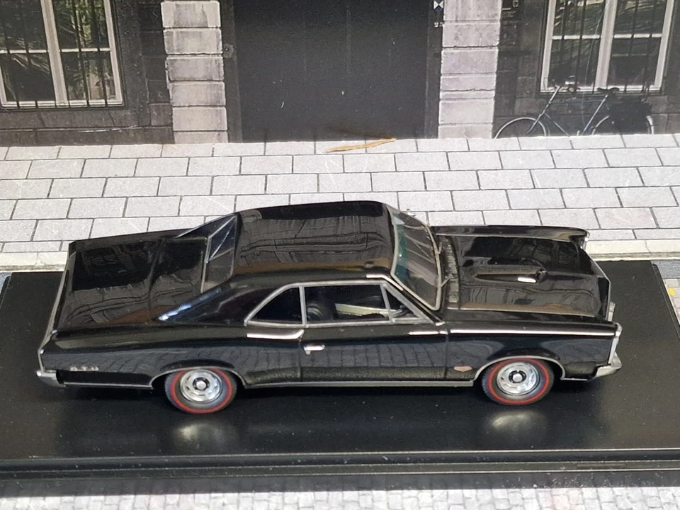 1/43 NEO SCALE MODELS - PONTIAC GTO HARD-TOP 1966 - Immagine 4 di 4