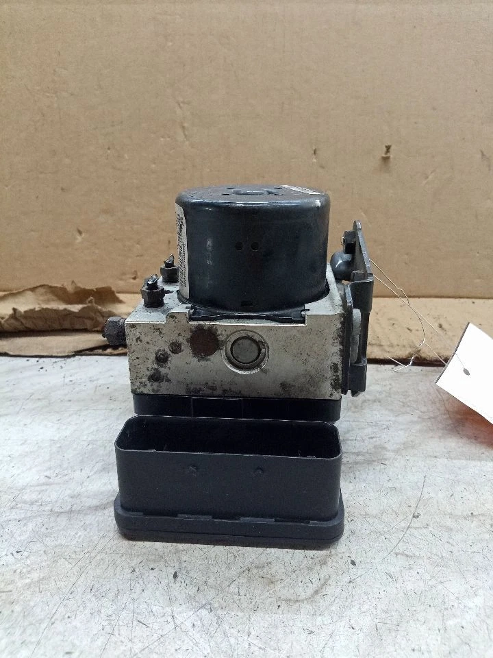 Used ABS Modulator fits: 2009 Acura Tl Modulator Assembly vehicle stability assi Foto 4 de 4