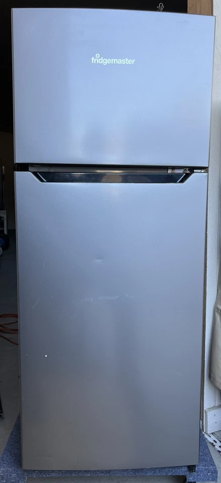 CABLE DE ALIMENTACIÓN FRIDGEMASTER DE MINI NEVERA FMD440M6RVE, ver fotos. Foto 3 de 3