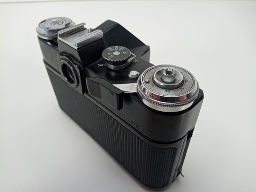 Vintage Zenit E Film Camera Serial Number 77258739 - Picture 20 of 24