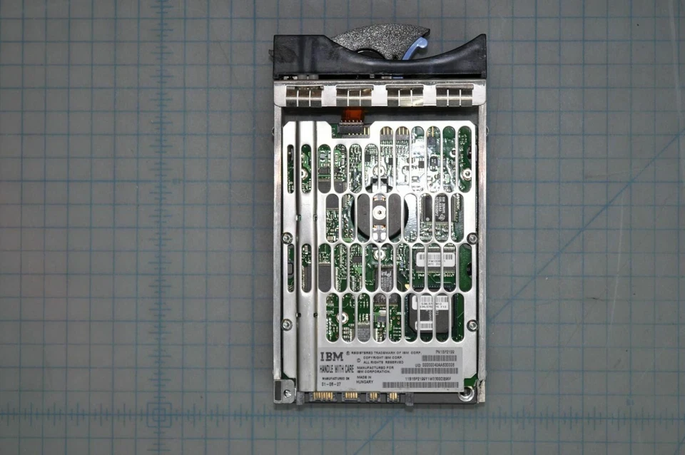 IBM Ultrastar 36ZX 36.4GB 10000RPM Ultra-160 SCSI  Internal Hard Drive  18P2199 - Image 2 of 3