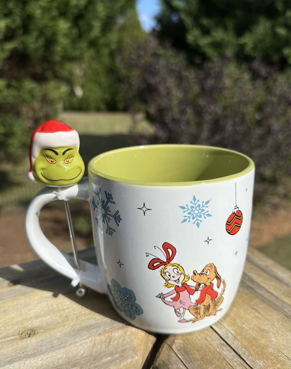 Dr Seuss The Grinch, Cindy Lou Who & Max Mug w/Stir Stick NEW 18oz