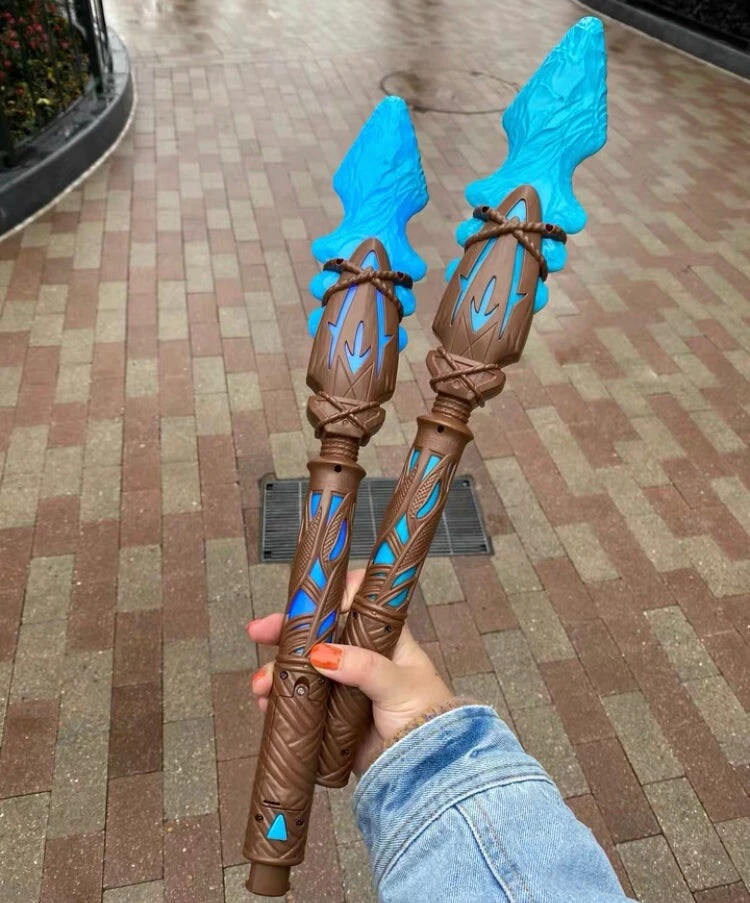 Na'vi Light-Up Spear Toy – Avatar - Disney Store Official - Image 4 of 4
