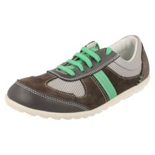 clarks boys black trainers