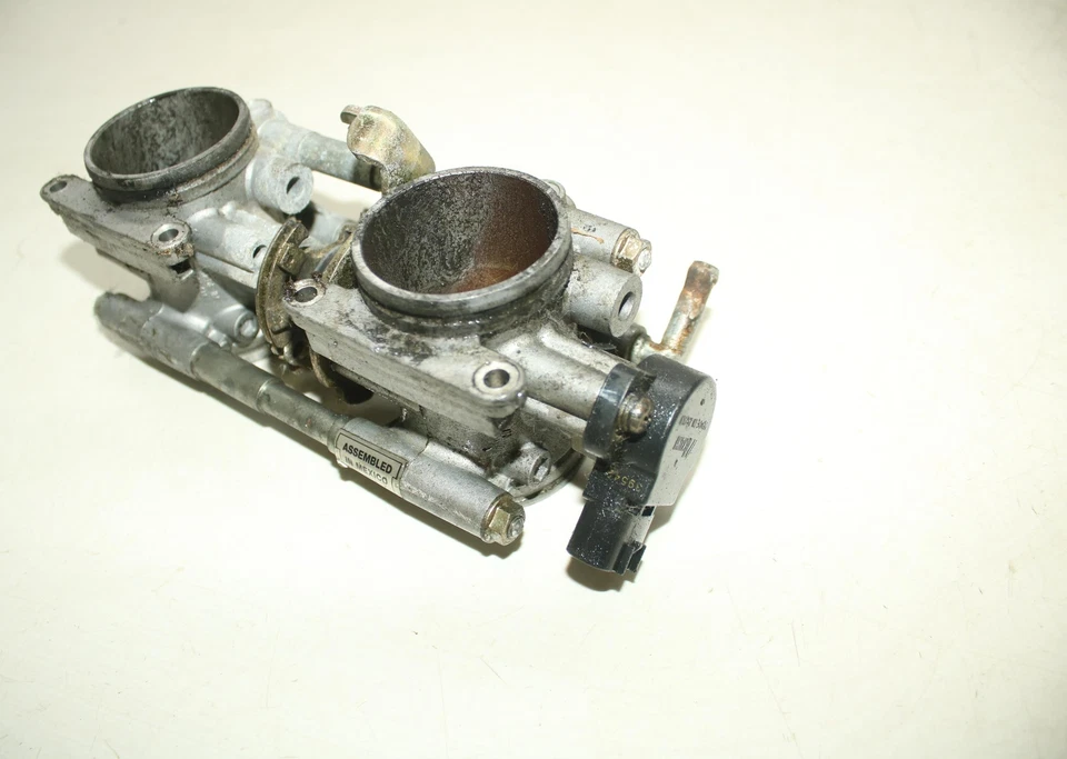 Polaris Switchback 600 Cfi 2007 144" Iq carrocerías de acelerador carrocería Foto 4 de 4