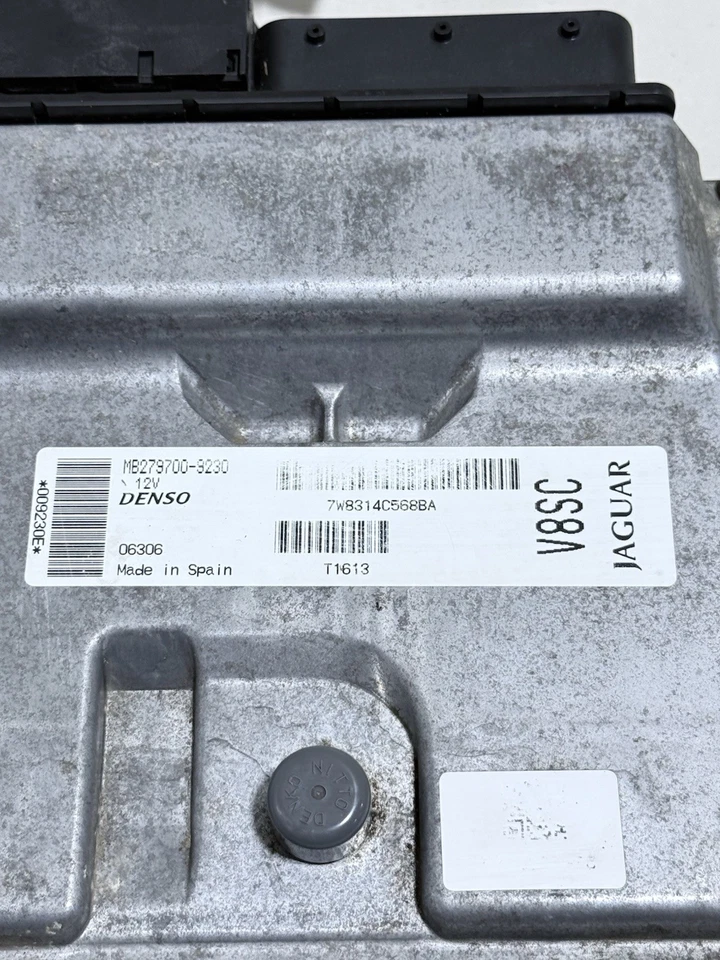 2007-2009 Jaguar XKR 4.2L Motor Supercharged DME ECU Computador OEM #3579 - Imagem 4 de 4