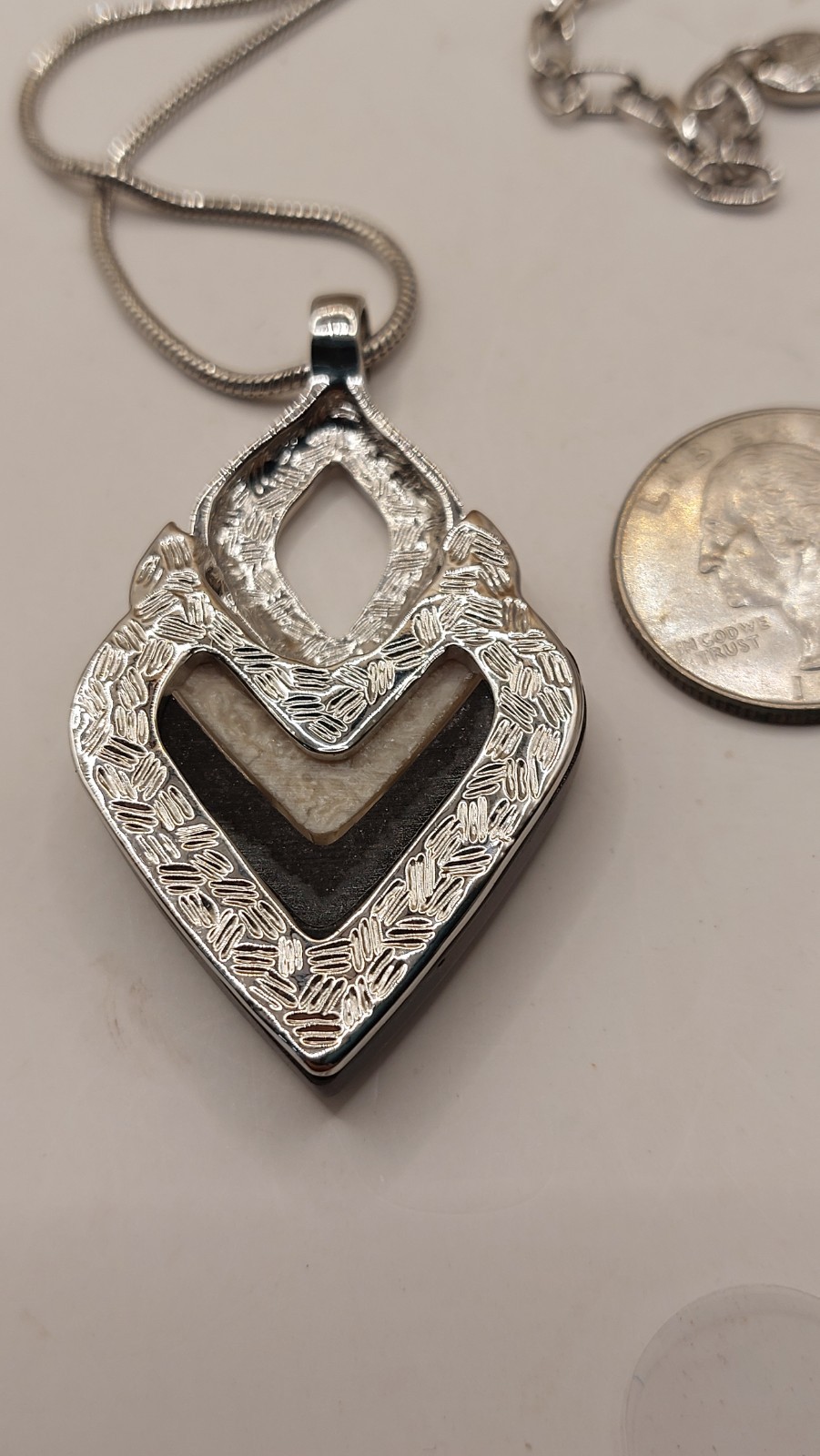 Statement Pendant Necklace Silvertone Crackled Wh… - image 4