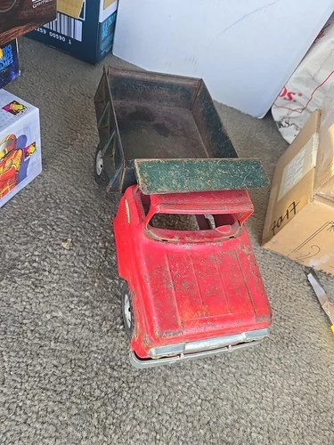 1958 TONKA TOYS Pressed Steel Dump Truck Mound Metalcraft Barn Find Nice Patina