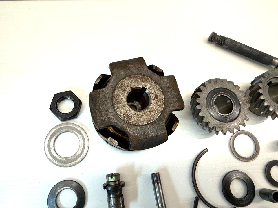 YAMAHA RD350 RD 350 250 ENGINE MISC PARTS LOT 1 KICKER SHAFT VINTAGE 1970'S - Image 2 of 4