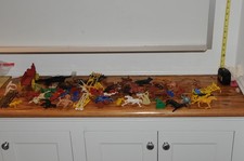 Huge Plastic Western Miniatures Lot Horses Indians Wagons Animals Figures Parts 