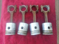 Perkins Set of FOUR Pistons And Connecting Rods - ORIGINAL #31354085/3133731007