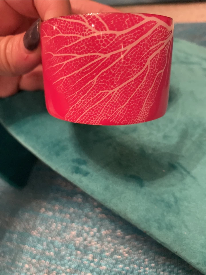 Brazalete brazalete brazalete Bali coral rosa y blanco pastel barro Mudpie joyería declaración WN Foto 2 de 4