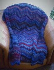 NEW HAND CROCHET NAVY BLUE RED MULTI COLOR RIPPLE AFGHAN LAP BLANKET THROW