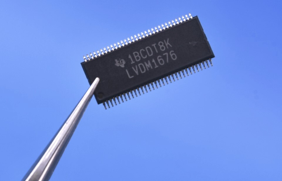 6 Texas Instruments 16/16 Transceivers Half LVDS 64-TSSOP