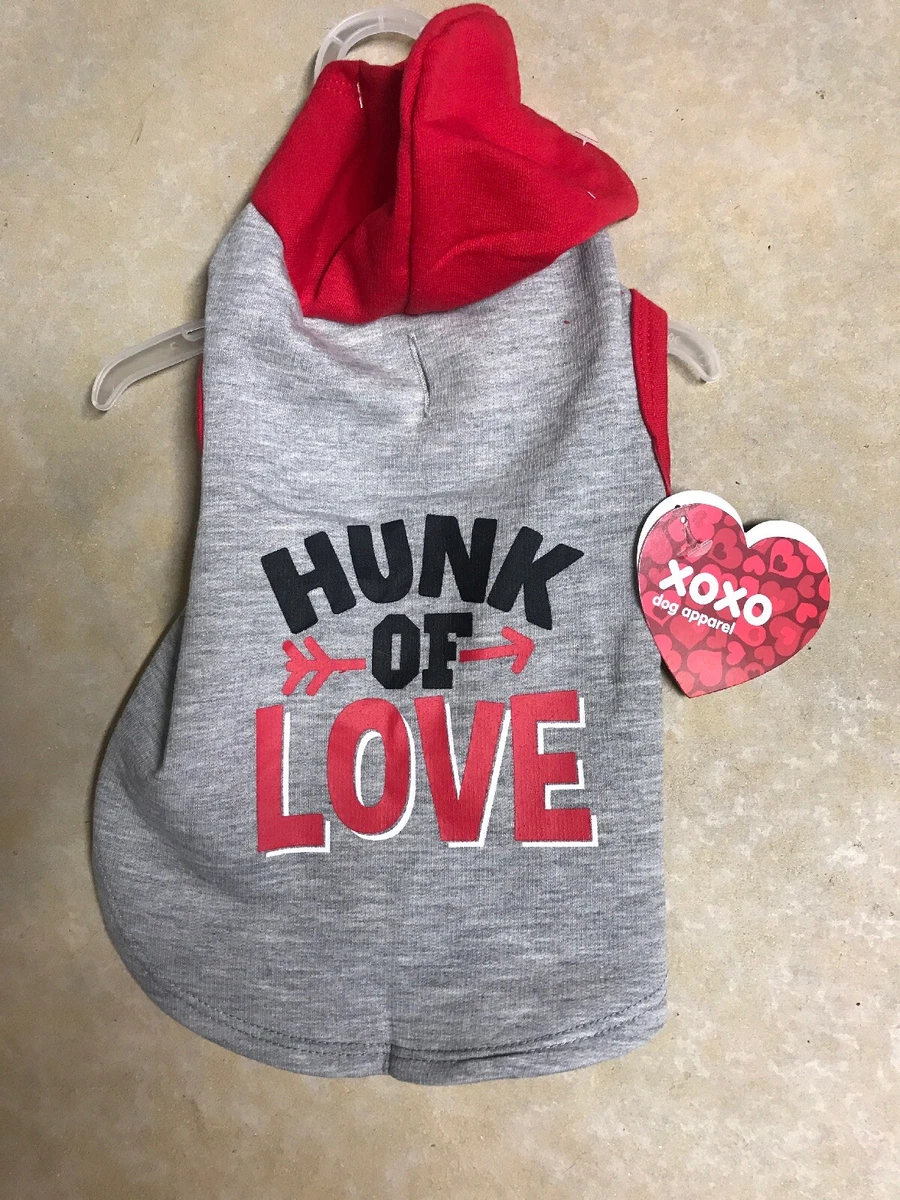 SIMPLY WAG VALENTINE S DAY Gray with Red Trim