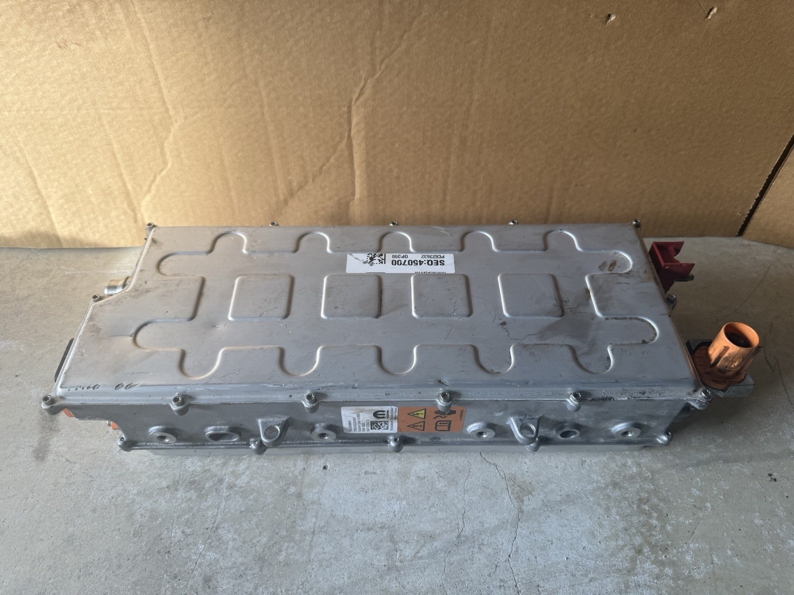 2022-2025 Jeep Grand Cherokee Hybrid Battery Charger 05185088AR OEM 3281