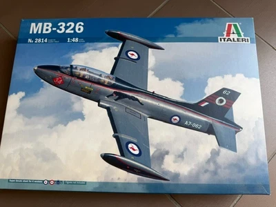 Maquette 1/48 Italeri commencée MB-326 +mask neuf peewit - Photo 1/4