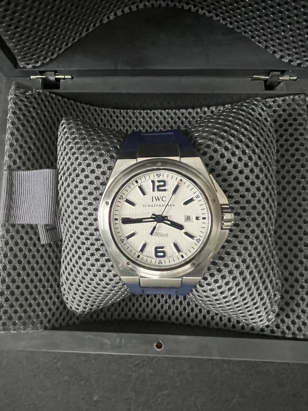 IWC Ingenieur "Mission Earth" Plastiki Edition IW3236-08 1 Of 1000 Blue