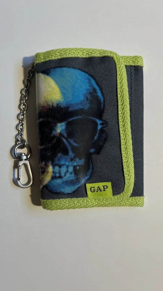 Cartera triple vintage Gap niños niños calaveras multicolores con cadena Foto 2 de 4