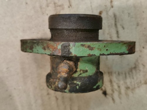 Lagerung für Bremswelle von MAN AS 330 mit Getriebe ZF A15 - Picture 2 of 2