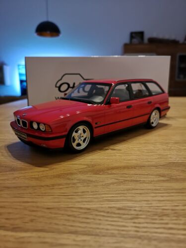 BMW M5 Touring E34 1994 Mugello rouge mugellorot Otto Mobile OT951 1:18 emballage d'origine  - Photo 1/5