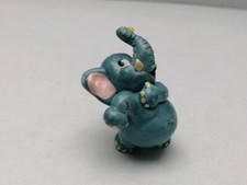 Jajko niespodziane Pojedyncza figurka Willy Wirbel o. Kij Seria Funny Fanten na wakacjach klubowych 1995
