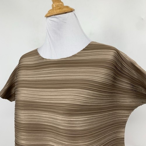 Pleatshop Top Womens OS One Size Metallic Taupe Accordion Pleats Relaxed Stretch - Picture 3 of 13