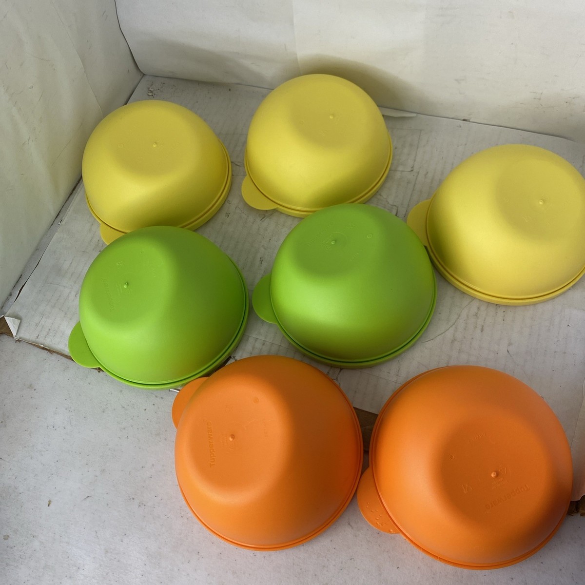 Set Of 7 Tupperware Citrus Keepers Bowls Green Yellow Orange w