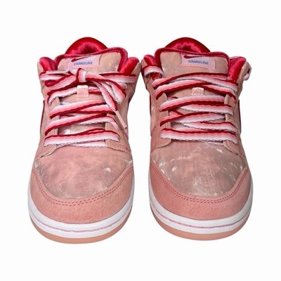 Nike SB Dunk Low x StrangeLove Valentine Pink Red Suede Paisley 2020