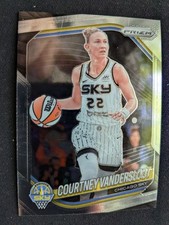 2025 Panini Prizm WNBA # 124 Courtney Vandersloot - Chicago Sky (NM)