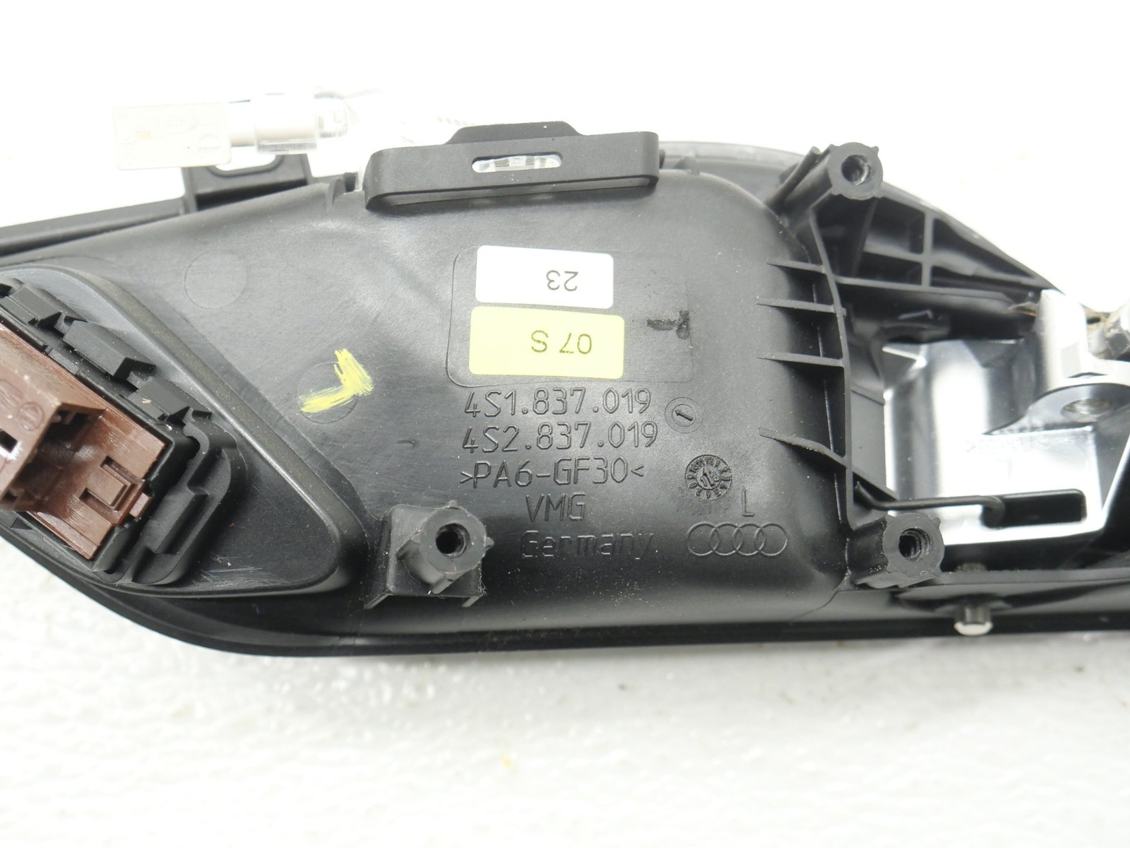 Audi R8 Spyder 2017-2023 Left Door release handle P/N 4S1837019