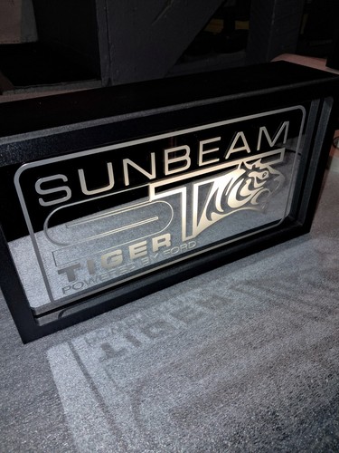 SUNBEAM TIGER Logo Mirrored LED Lighted Sign With Remote - Picture 5 of 19